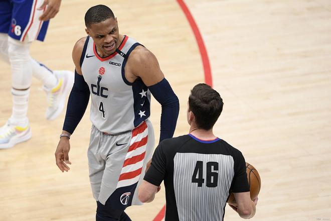 在此次比赛 在此次比赛